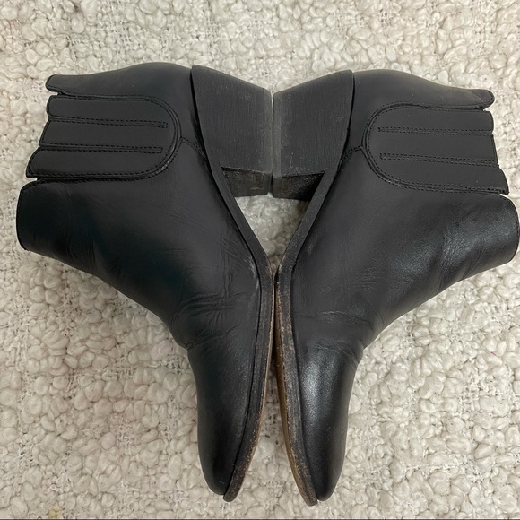 JOIE Barlow Black Leather Booties Heeled Ankle Chelsea Style Boots 37 - Picture 7 of 10